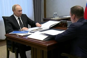 Путин в Северодвинске встретился с губернатором Архангельской области Цыбульским