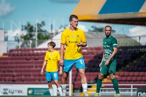 Самовольно покинул страну: На Украине расследуют побег футболиста за границу