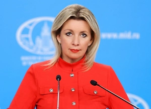 Захарова сравнила политиков Запада с «тремя поросятами» после звонка Макрона Путину