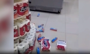 «Что за Апокалипсис?!» Появились кадры из квартир во время десяти мощных землетрясений на Камчатке