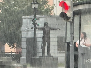 Синоптик предупредил о пике аномальных ливней в Москве