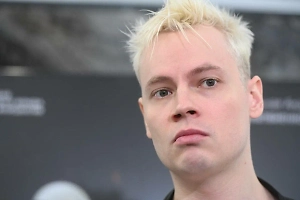 «Три раза»: Shaman раскрыл ритуал, который выполняет перед каждым выходом на сцену