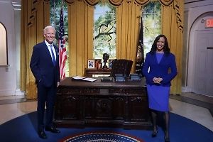 Харрис могут вызвать в Конгресс для дачи показаний по делу Байдена