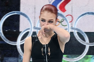 «Ненавижу этот спорт!» — кричала Трусова. Теперь у неё муж, беременность и жизнь без фигурного катания