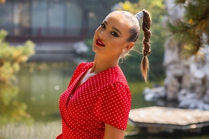 Звёзды тоже следят: Ольга Бузова неожиданно высказалась о саммите Путина и Трампа