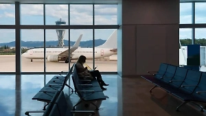 Самолет авиакомпании «Ангара» вернулся в Читу из-за неисправности