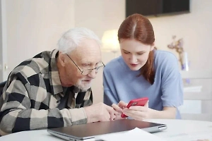 ФСБ обратилась с просьбой к родственникам пенсионеров