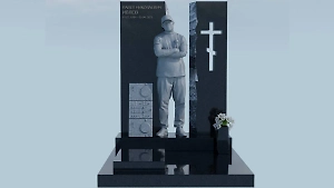 Бывшая жена Паши Техника показала макет его памятника