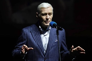 Появились тревожные вести о состоянии Бориса Щербакова после перелома и операции