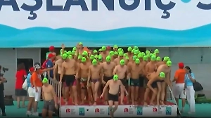 В Сети появилось видео с заплыва Босфор 2025, где пропал российский пловец