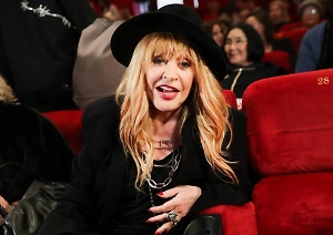  «Предала Россию»: Стало известно, почему беглянка Пугачёва до сих пор не признана иноагентом