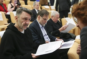 «Пообщается с ребятами»: Шнурову предложили увидеть СВО своими глазами
