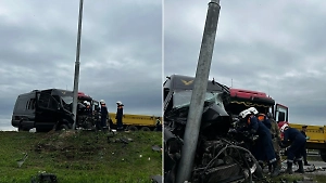 Водитель катафалка погиб в лобовом ДТП с фурой под Новосибирском