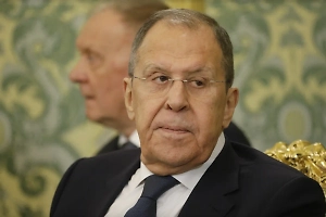 Лавров назвал путём в никуда обсуждение гарантий безопасности Украины без России
