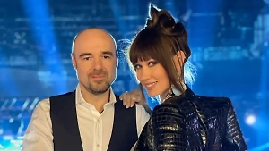 Любовник-миллиардер Дибровой поставил её в пример своей нестабильной жене