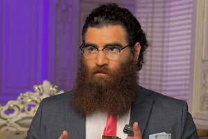 Блогер Маркарян прятался в багажнике авто, пытаясь уехать из России в Белоруссию