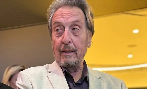 «Очень хорошие разработки»: Эррол Маск в сравнении со SpaceX расхвалил российские технологии