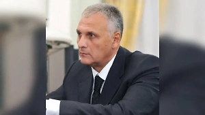 Экс-губернатор Сахалина Хорошавин просил отправить его в зону СВО
