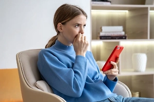 УК в Екатеринбурге выключает интернет жильцам, если они ругают её в чате