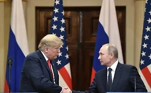 Ушаков: Место проведения встречи Путина и Трампа уже согласовано