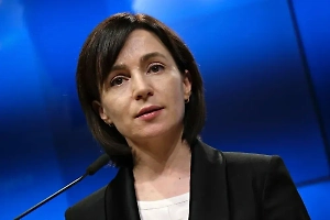 Санду обвинили в возрождении фашизма в Молдавии