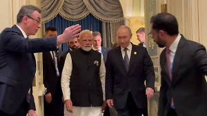 Путин поговорил с Моди и поздравил его с 75-летием