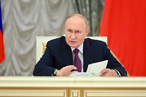 Путин проводит совещание с правительством по развитию инфраструктуры