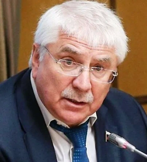 Я не знаю, что он имел в виду под этим выражением, нас точно это не касается. Может быть, он рассчитывал, что Владимир Владимирович не будет жёстко настаивать на договорённостях, которые были в том числе в Анкоридже, будут какие-то уступки друг другу. Но на самом деле, я думаю, что в ближайшее время Трамп будет разочарован и позицией Зеленского, и своих партнёров по НАТО.