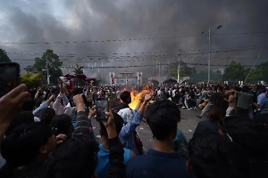 В сгоревшем доме дочери экс-премьера Непала нашли обугленное тело