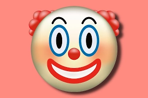 Россиянка смогла оспорить штраф за эмодзи с клоуном в чате с соседями
