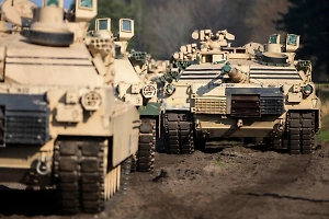 В Польшу прибыла крупная партия американских танков Abrams