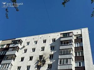 Беспилотник атаковал многоквартирный дом в Белгороде, есть раненые