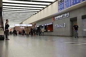 Самолёт Airbus A330 отстранили от полётов после столкновения в Шереметьево