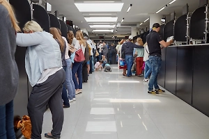 Европейская страна закрыла все визовые центры в России