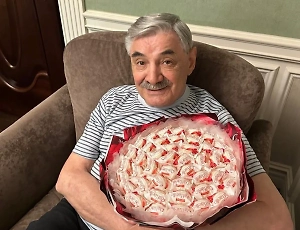 «Не ищите меня в Поднебесье»: Панкратов-Чёрный ответил стихами на слухи о своём здоровье