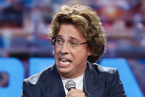 Мосэнергосбыт отозвал иск на 500 тысяч рублей к Максиму Галкину*