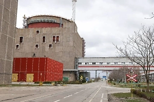 ЗАЭС продолжает работать без сбоев после подключения резервных генераторов