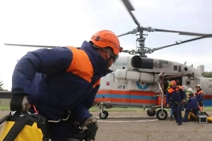 Двое туристов сорвались со скалы при подъёме на гору в Адыгее, один из них погиб
