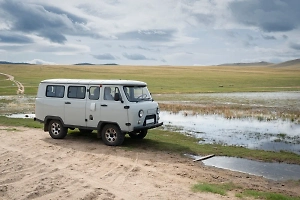 Песков назвал УАЗ «буханку» лучшей машиной в мире