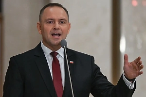 Публичное увлечение Навроцкого снюсом сочли проявлением общей деградации политиков Европы