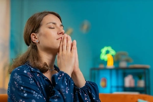 Названы три ошибки, которые нельзя совершать при обращении к Господу с молитвой