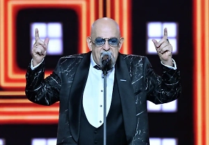 Украинцы отказались расставаться с Шуфутинским и вывели «3 сентября» в топ-2 запросов в Google