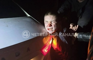 «‎6 часов гоняли по лесу»: Появились кадры поимки террориста из уральского СИЗО после недели в бегах