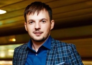 Не удивляюсь, что P. Diddy заказал Тупака. Всем известно, что в 90-е годы происходил передел сфер влияния в хип-хопе. Родина рэпа — Нью-Йорк, и хип-хоп считался «восточным» жанром. Однако в 90-х получил большой всплеск так называемый гангста-рэп — это западное направление, Лос-Анджелес, где такие артисты, как Доктор Дре, Snoop Dogg и P. Diddy, откусили существенный кусок этого лакомого пирога. Тогда речь шла о десятках миллионов долларов.