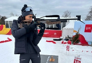 Алсу взялась за ружьё после скандального развода с Яном Абрамовым