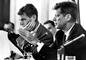 В Совфеде предостерегли Трампа от публикации документов об убийстве Кеннеди