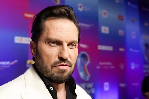 Ревва вслед за Биланом распрощался с бородой и превратился в «Хосе Боярского»