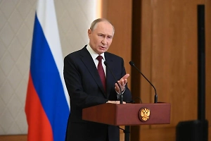 Путин потребовал ускорить ликвидацию разлива мазута в Чёрном море и подъём танкеров