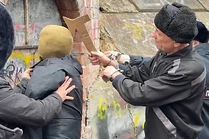 Вместо ремонта — убийство: «Ангарский маньяк» Попков рассказал, зачем всюду таскал с собой топорик