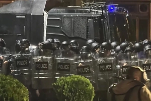 «Это уголовное преступление»: Премьер Грузии пообещал наказать участников штурма президентского дворца